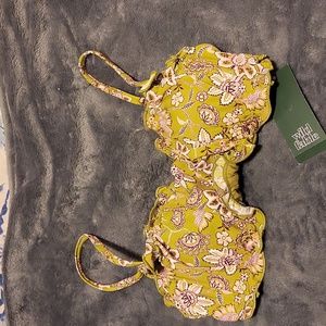 WILD FABLE WOMEN'S GREEN AND PINK FLORAL BIKINI TOP. NWT/ SMALL(4-6)
